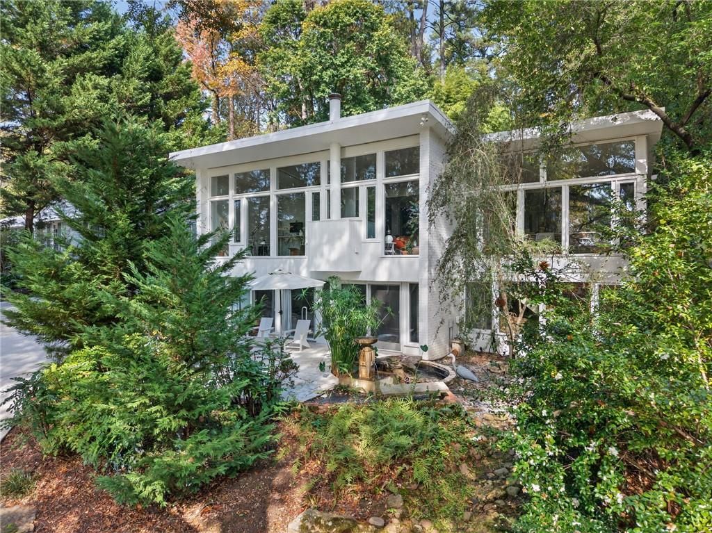 1196 Converse NE Drive, Atlanta, GA 30324