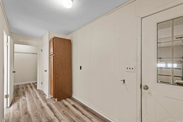 15 Rosewood Circle, Little Rock, AR 72205