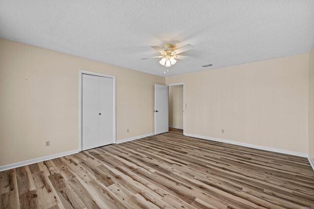 15 Rosewood Circle, Little Rock, AR 72205