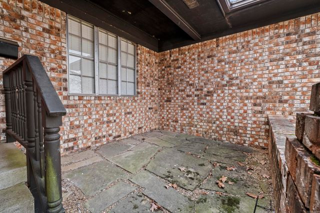 15 Rosewood Circle, Little Rock, AR 72205