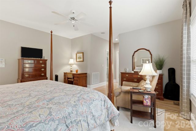 9211 Holly Hill Farm Road, Charlotte, NC 28277