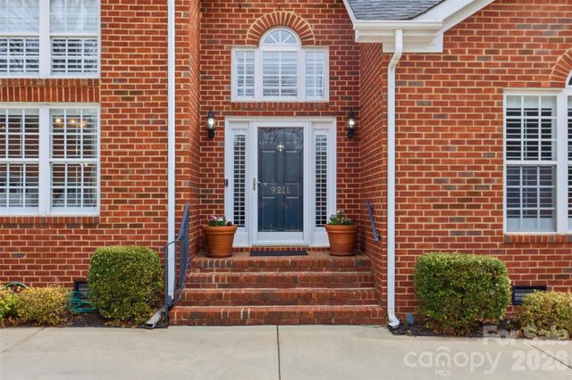 9211 Holly Hill Farm Road, Charlotte, NC 28277