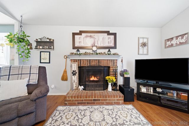 17787 S Santa Fe Street, Mounds, OK 74047