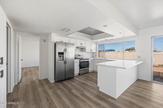 602 W YALE Drive, Tempe, AZ 85283