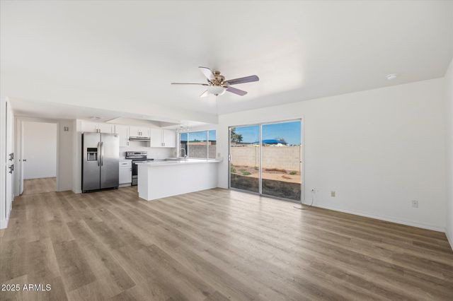 602 W YALE Drive, Tempe, AZ 85283