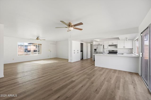 602 W YALE Drive, Tempe, AZ 85283