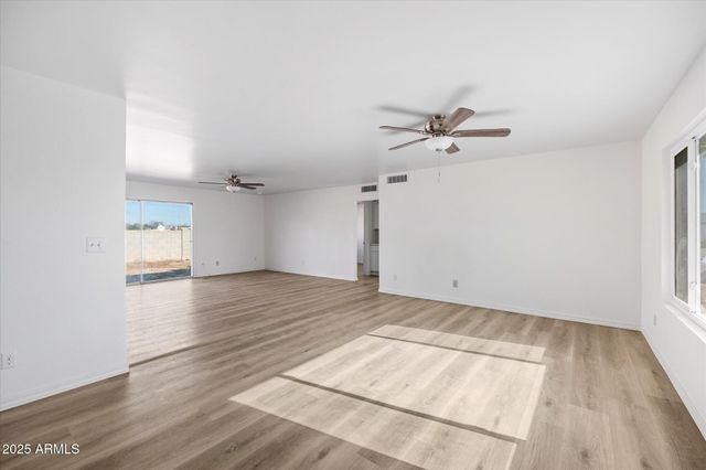 602 W YALE Drive, Tempe, AZ 85283