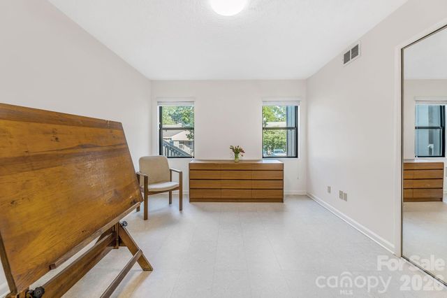 1801 Abbey Circle, Asheville, NC 28805