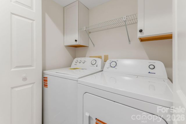 1801 Abbey Circle, Asheville, NC 28805