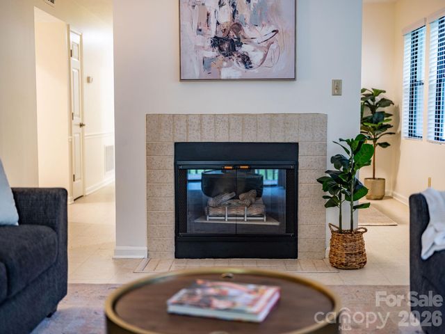 1801 Abbey Circle, Asheville, NC 28805