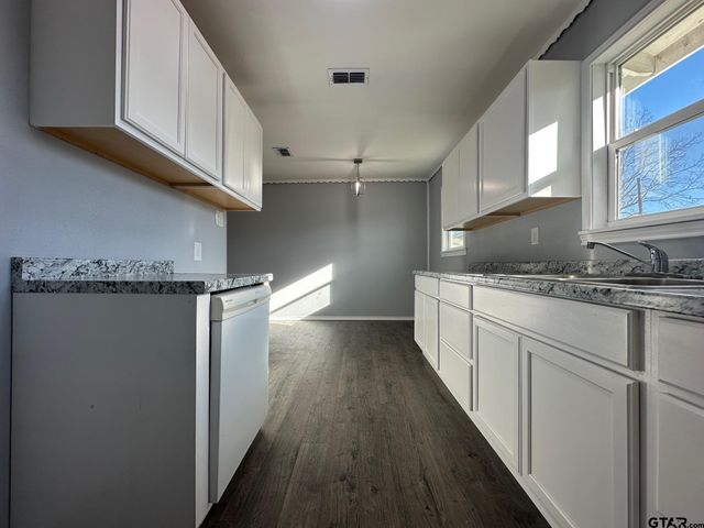 11229 W Hwy 11, Sulphur Springs, TX 75482