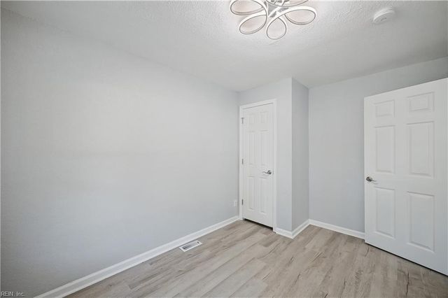 620 72nd ST, Newport News, VA 23605