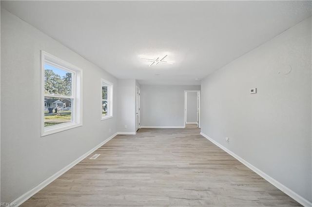 620 72nd ST, Newport News, VA 23605