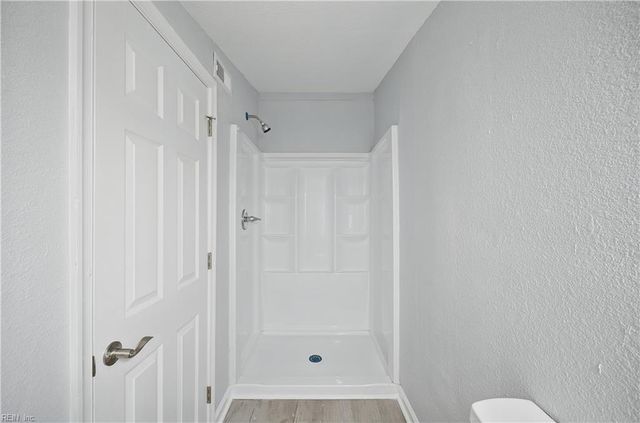 620 72nd ST, Newport News, VA 23605