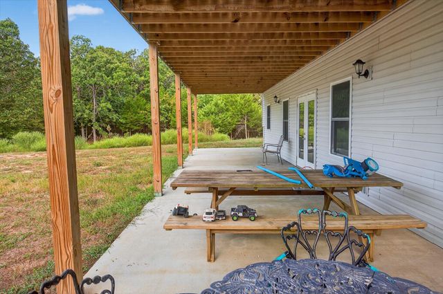 48 Flint Ridge Road, Elkland, MO 65644