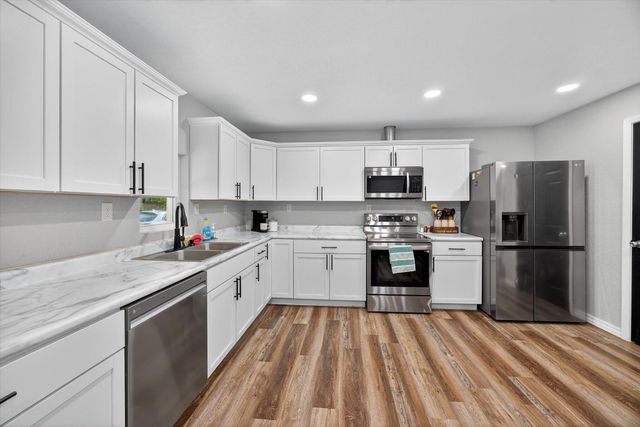 48 Flint Ridge Road, Elkland, MO 65644