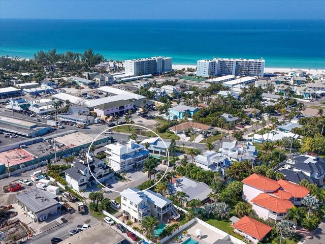 303 55TH STREET, Holmes Beach, FL 34217