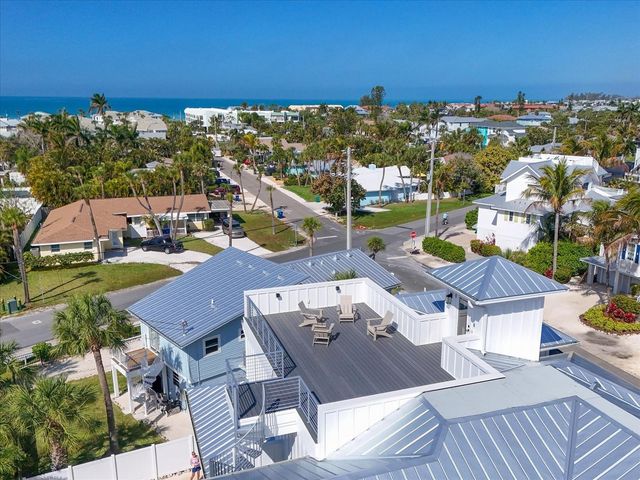 303 55TH STREET, Holmes Beach, FL 34217