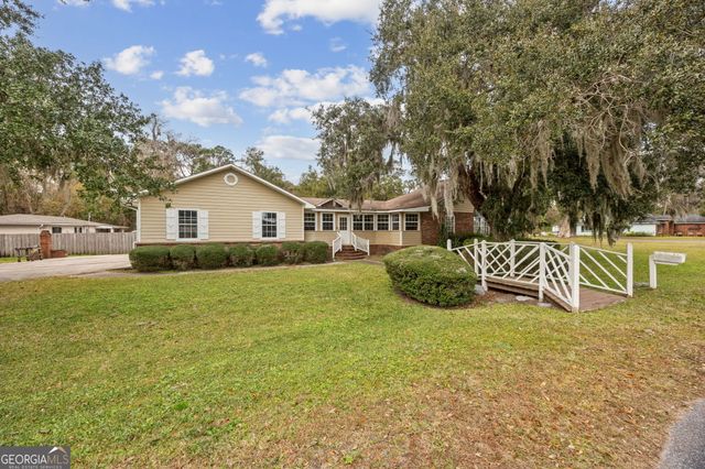 208 E Hall Street, St. Marys, GA 31558