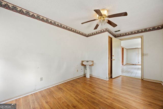 208 E Hall Street, St. Marys, GA 31558