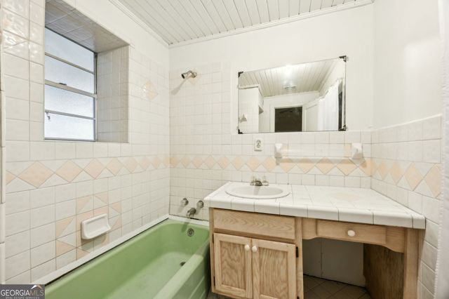 208 E Hall Street, St. Marys, GA 31558