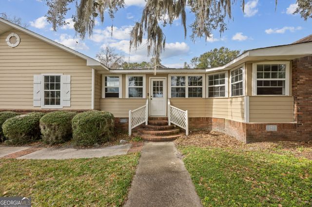 208 E Hall Street, St. Marys, GA 31558