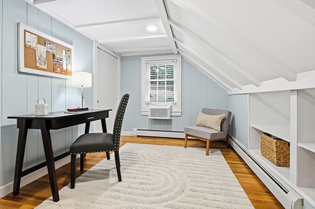 60 Bellflower Rd, Billerica, MA 01821