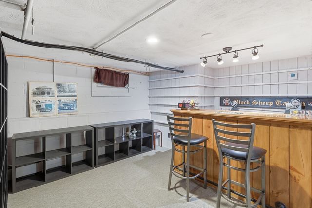 60 Bellflower Rd, Billerica, MA 01821