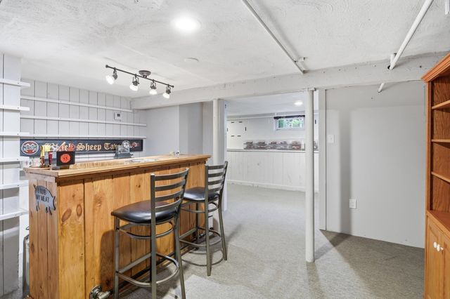 60 Bellflower Rd, Billerica, MA 01821