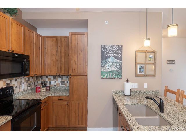 162 Village Rd G302, Granby, CO 80446