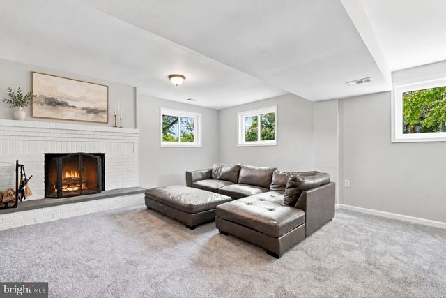 4206 BLACKSNAKE DR, Temple Hills, MD 20748