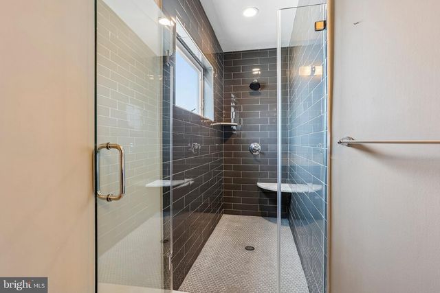 1265 N MASCHER ST, Philadelphia, PA 19122