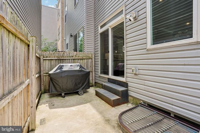 1265 N MASCHER ST, Philadelphia, PA 19122