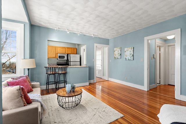 299 Nahant Road 9, Nahant, MA 01908