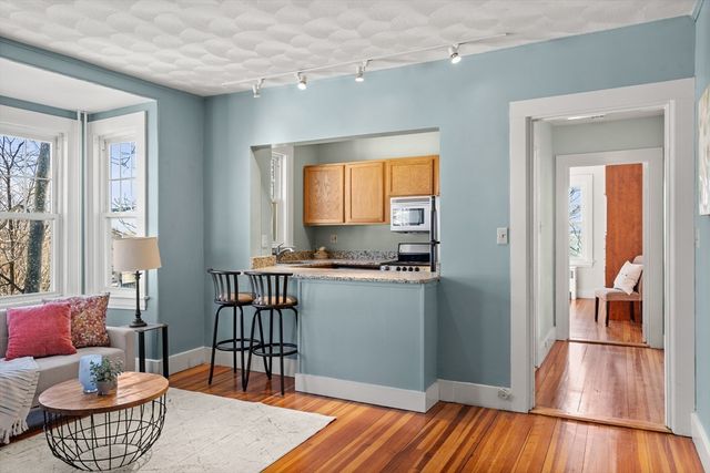 299 Nahant Road 9, Nahant, MA 01908