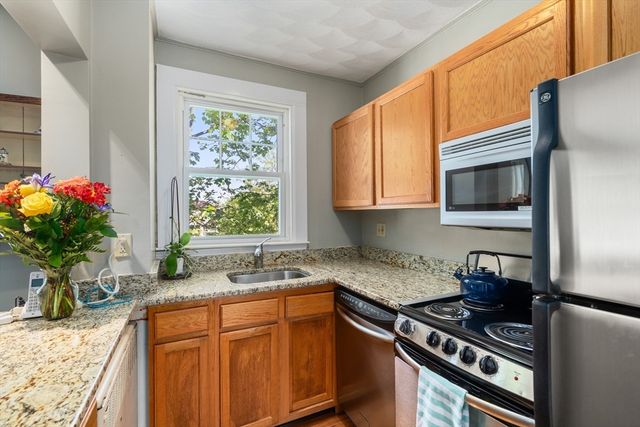 299 Nahant Road 9, Nahant, MA 01908