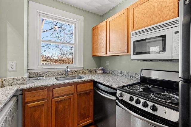 299 Nahant Road 9, Nahant, MA 01908