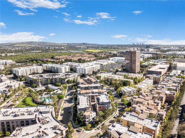 617 Rockefeller, Irvine, CA 92612