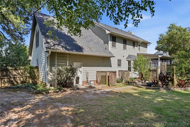 1672 Sykes Pond Road, Fayetteville, NC 28304