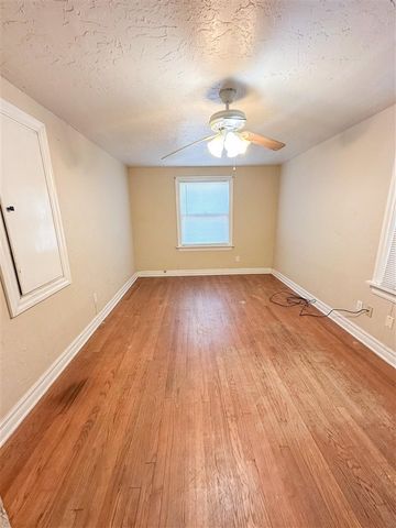1707 NW Ash, Lawton, OK 73507