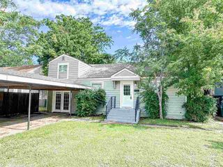 1707 NW Ash, Lawton, OK 73507