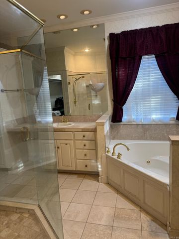 2 Rosaires Way, Little Rock, AR 72223