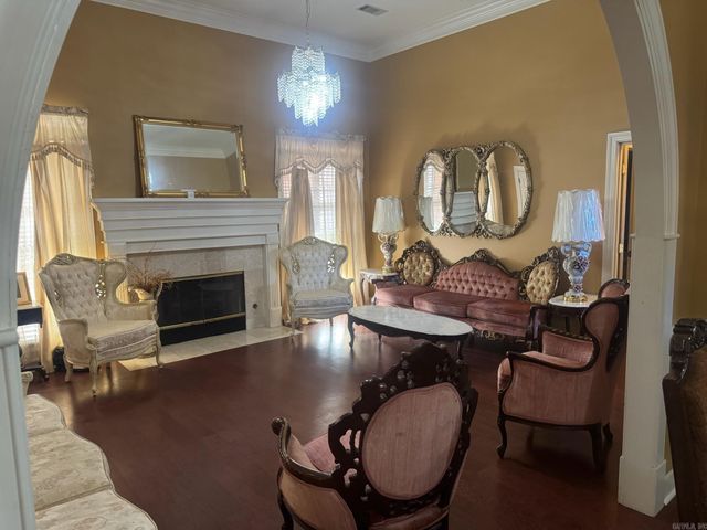 2 Rosaires Way, Little Rock, AR 72223