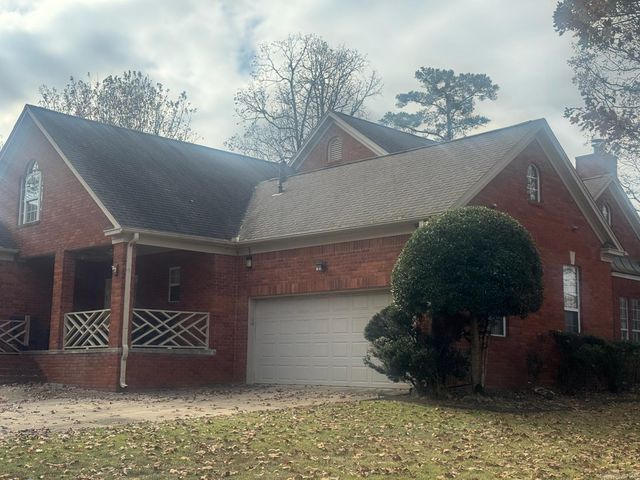 2 Rosaires Way, Little Rock, AR 72223