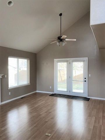 1310 NE Tucson Way, Bend, OR 97701