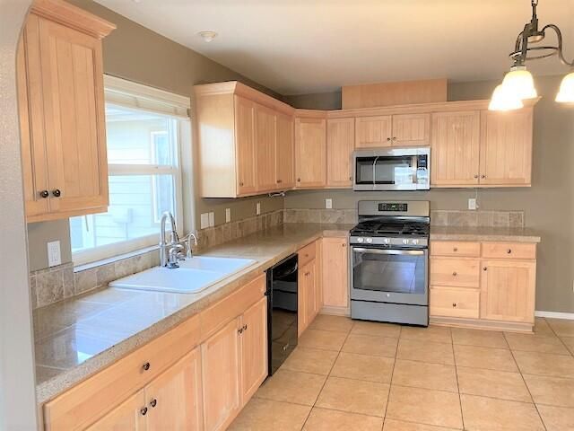 1310 NE Tucson Way, Bend, OR 97701