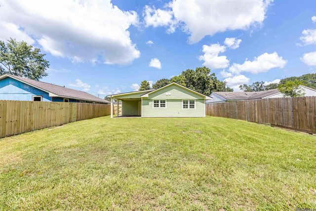 1345 Michigan Ave, Port Allen, LA 70767