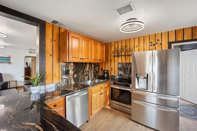 8930 Hickory Place, Thornton, CO 80229