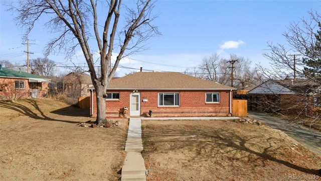 8930 Hickory Place, Thornton, CO 80229