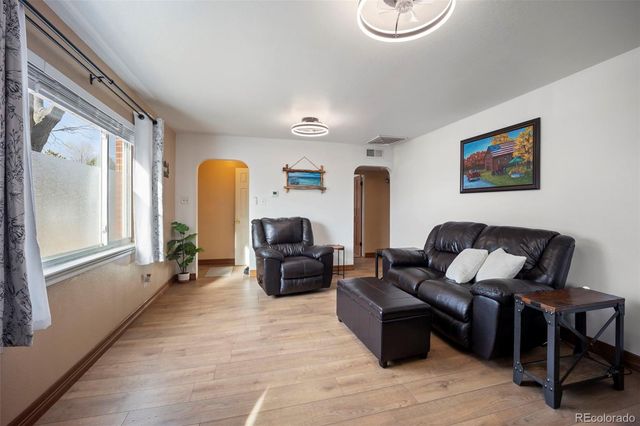 8930 Hickory Place, Thornton, CO 80229